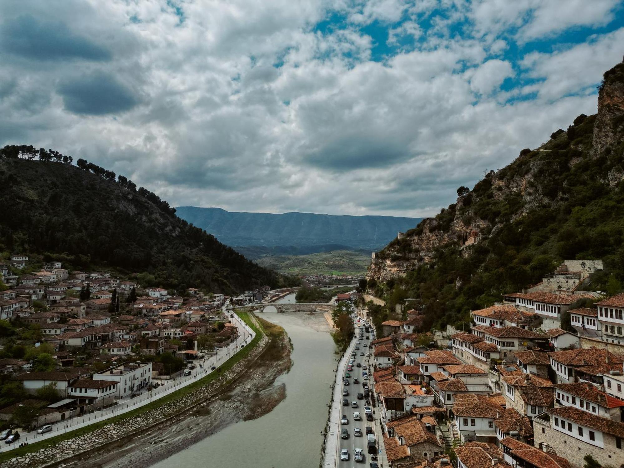 Hotel Ansel Berat Bagian luar foto