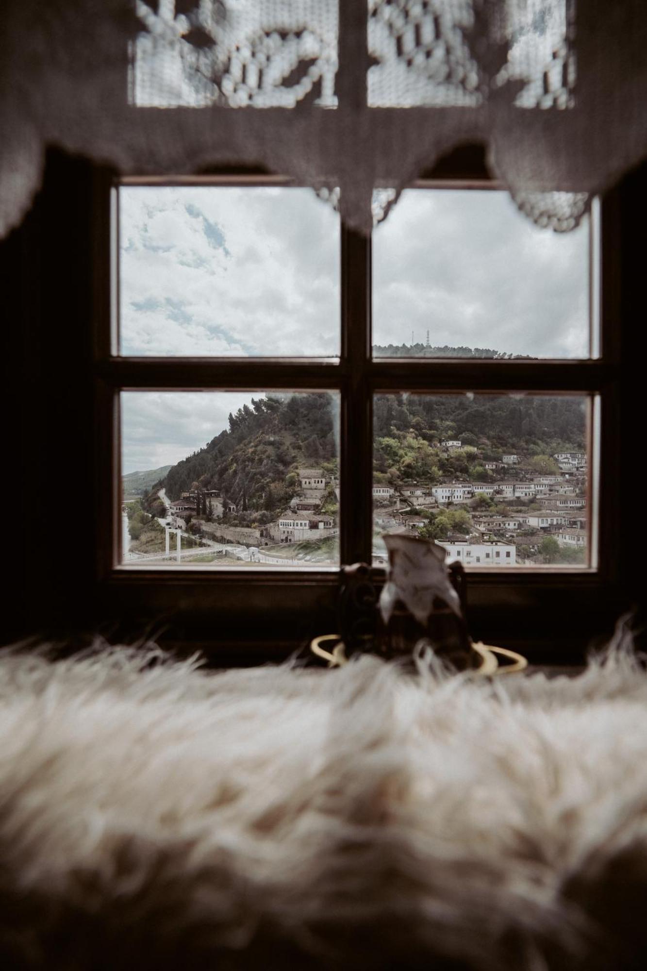 Hotel Ansel Berat Bagian luar foto